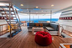 Oberdeck der Golden Dolphin III
